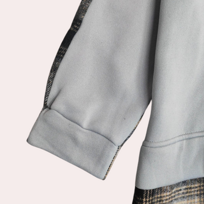 Victoria® | Fashionable and comfortable winter sweater.