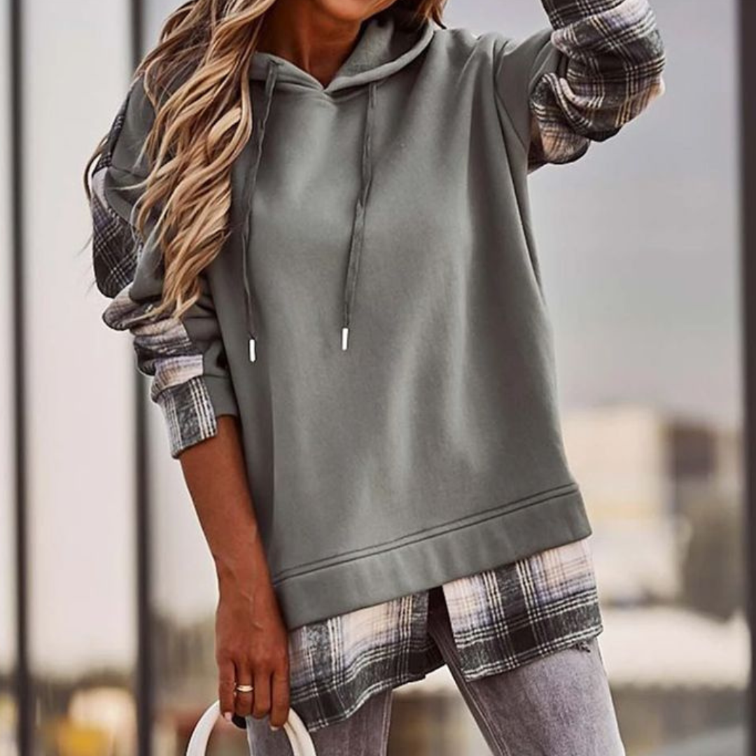 Victoria® | Fashionable and comfortable winter sweater.