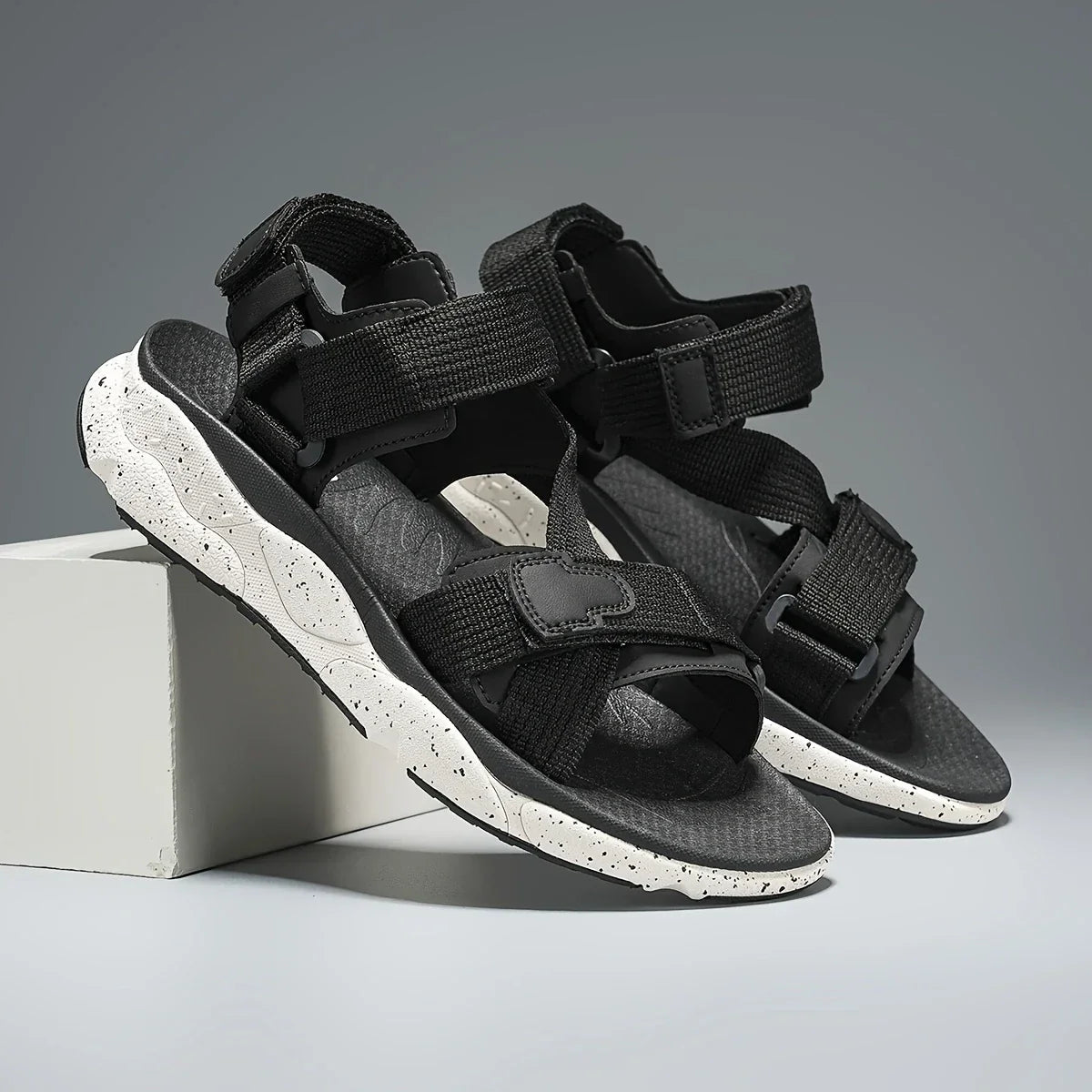 Jessica® | Non-Slip Sandals With Hook And Eye Closure