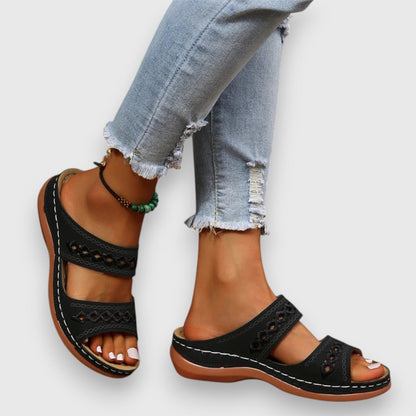 Yolanda® | Orthopaedic Sandals