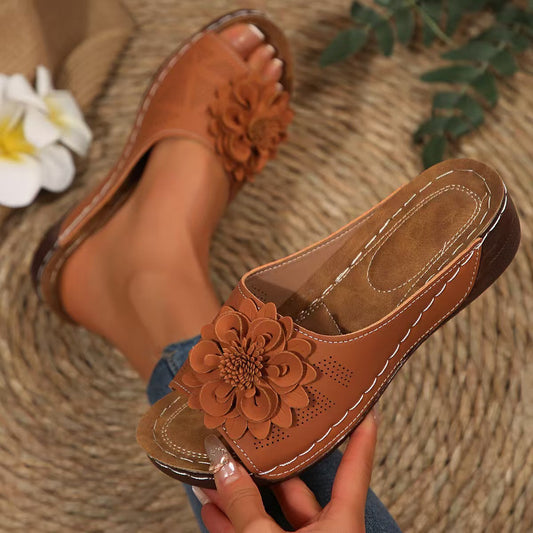 Reina® | Women'S Floral Slide Sandals