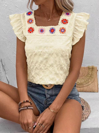 Luz® | Women'S Blouse With Flounce And Hand-Embroidered Design