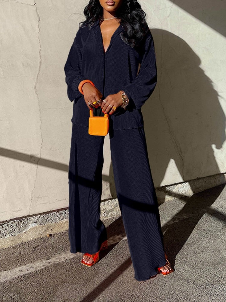 Lía® | Pleated and modern set