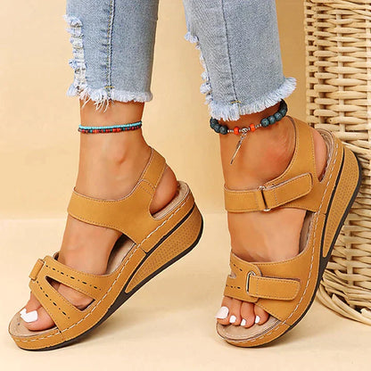 Ramona® | Comfortable orthopedic sandals with a wedge heel