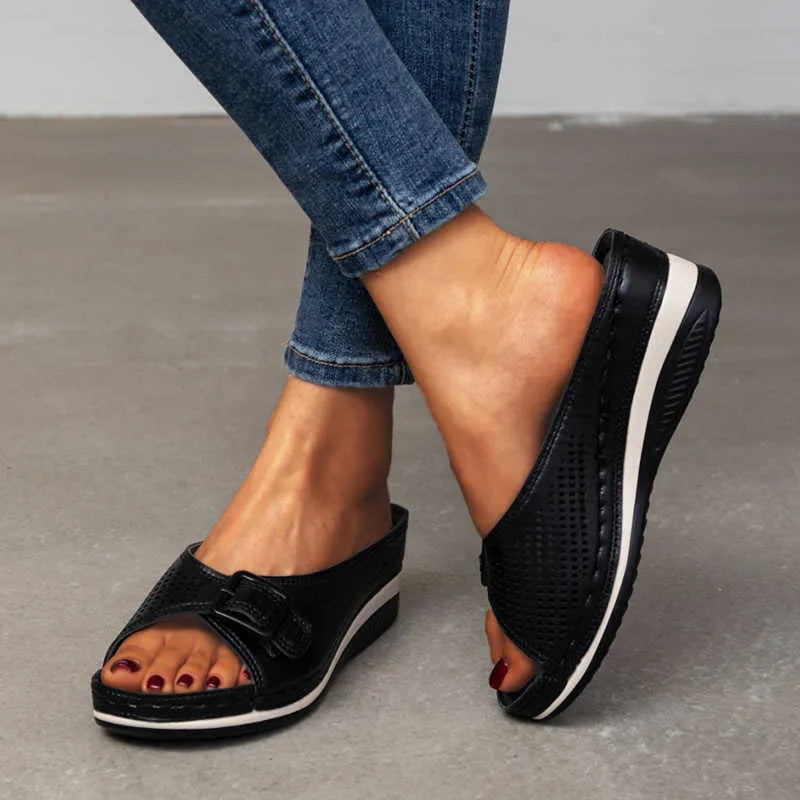 Helga® | Orthopedic Sandals With A Soft Footbed