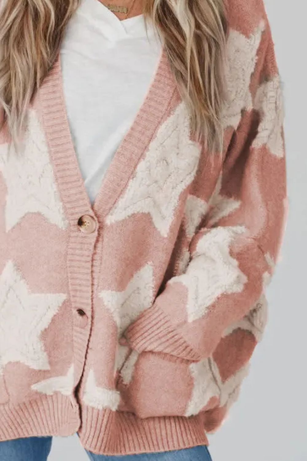 Leila® | Timeless and stylish winter cardigan