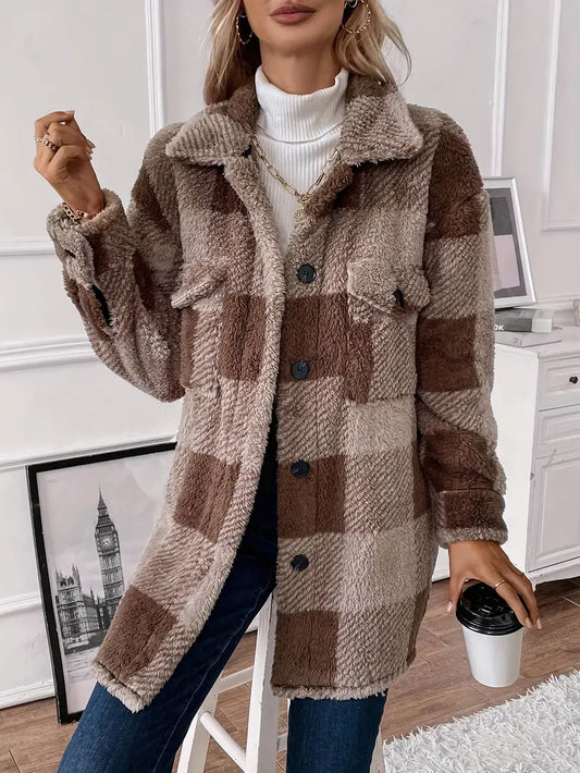 Leticia | Knitted plush coat