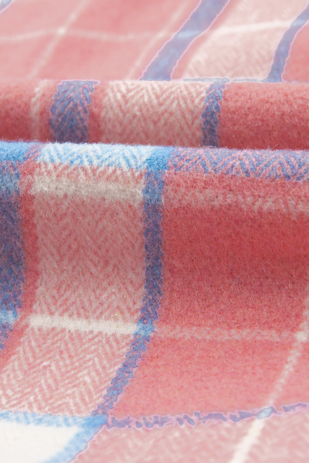 Leoncia | Modern and comfortable winter garment