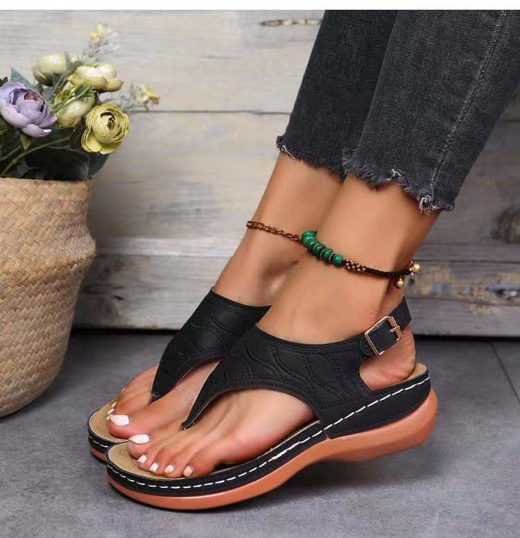 Irene® | Romanza Stylish wedge sandals for the summer beach look