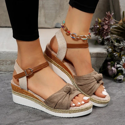 Pria® | Fashionable Sandals