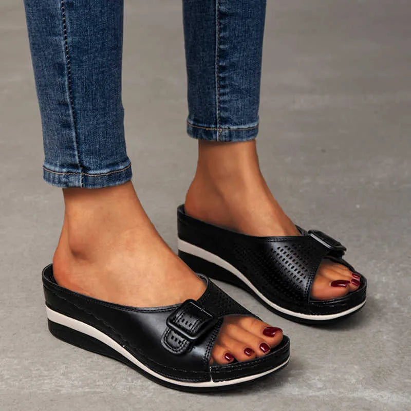 Helga® | Orthopedic Sandals With A Soft Footbed