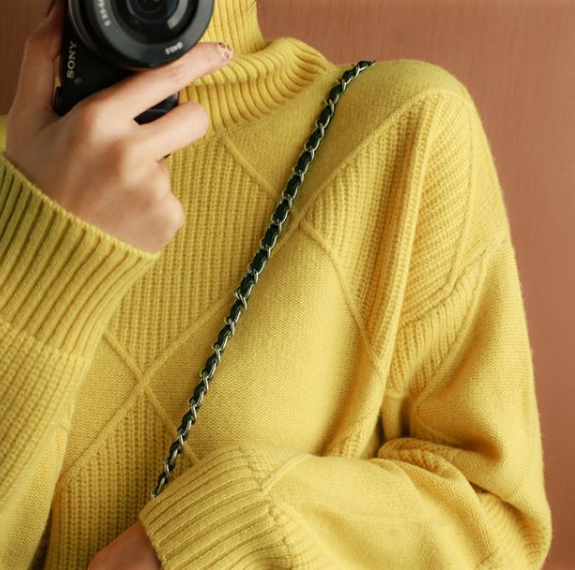 Liboria | Effortless and trendy winter sweater