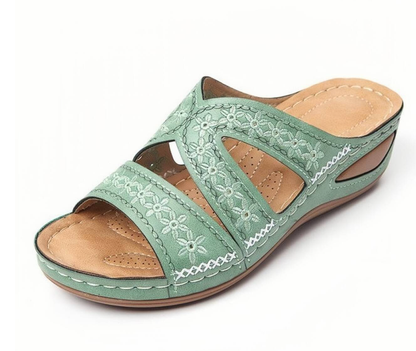 Kaede® | Orthopedic Sandals Eliana