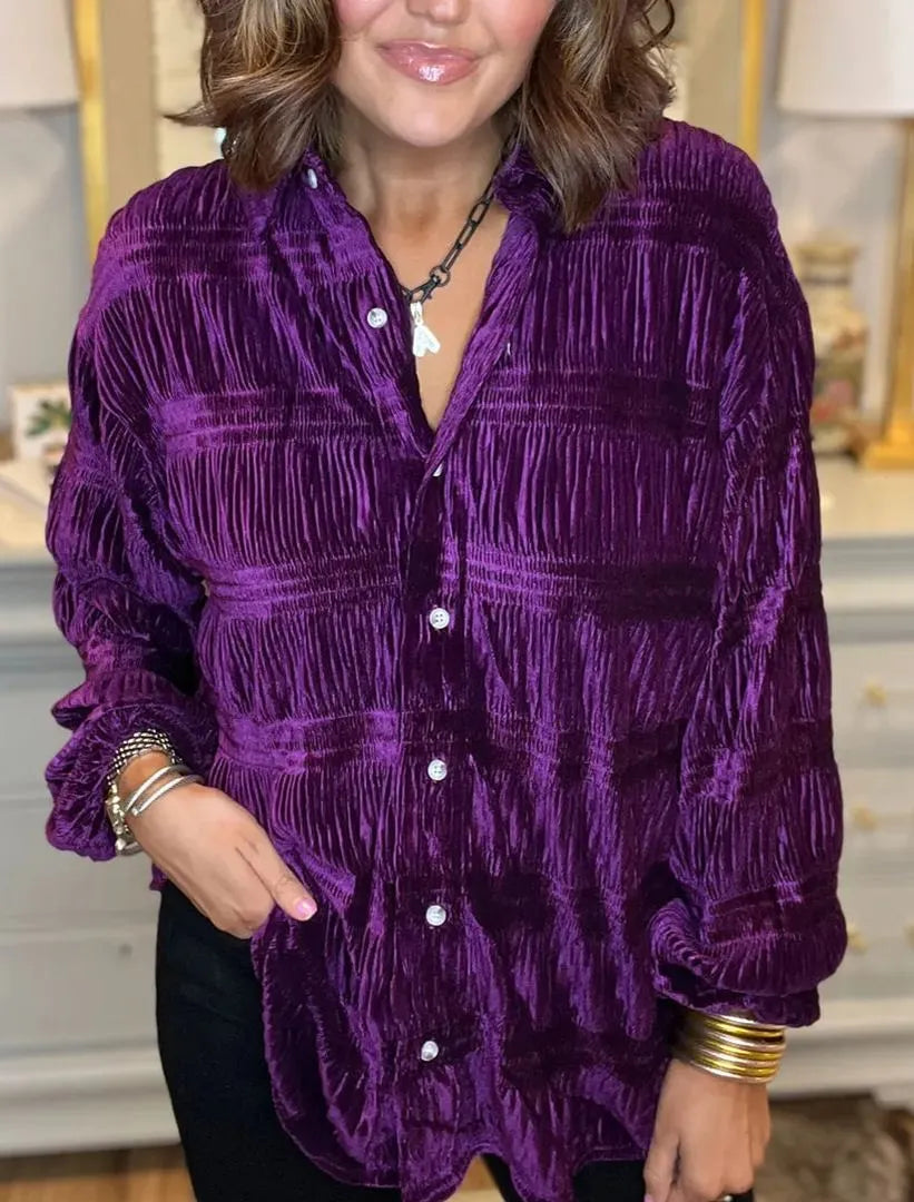 Trinidad® | Velvet blouse with elegant ruffles
