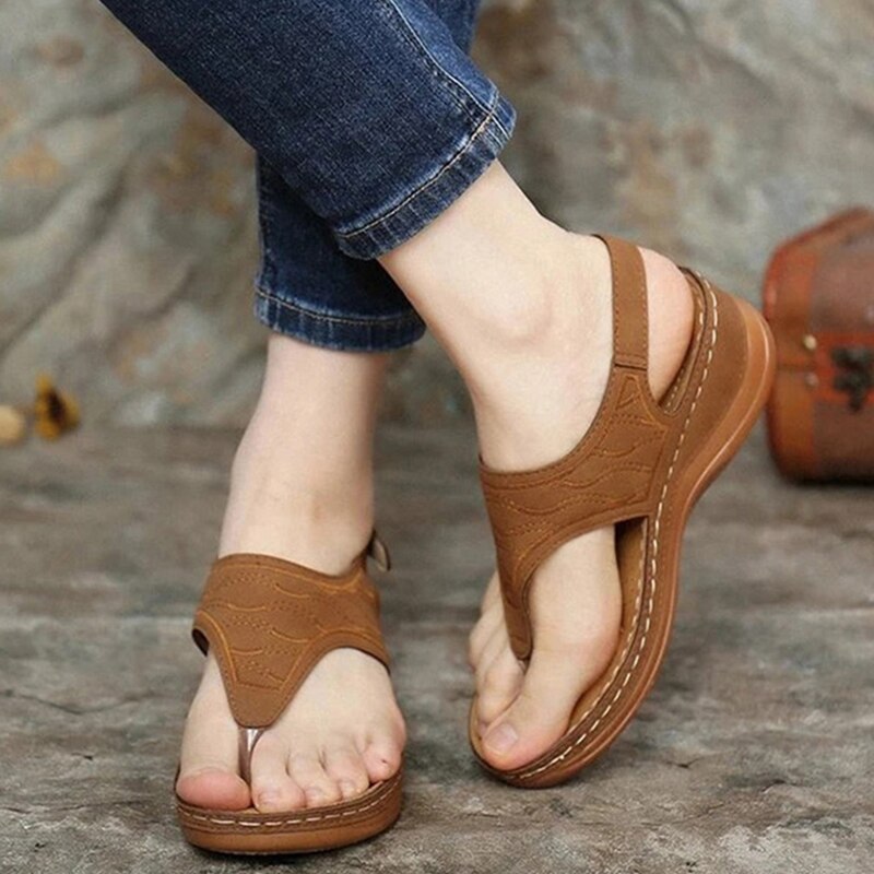 Irene® | Romanza Stylish wedge sandals for the summer beach look