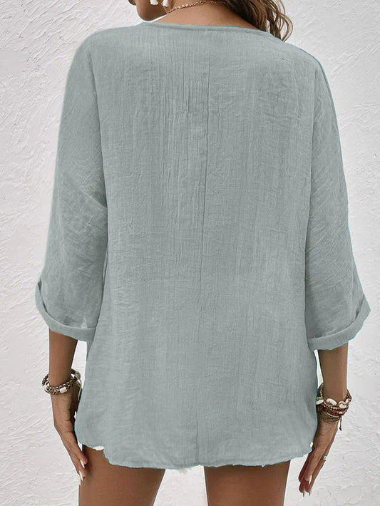 Luz® | Blue linen V-neck shirt